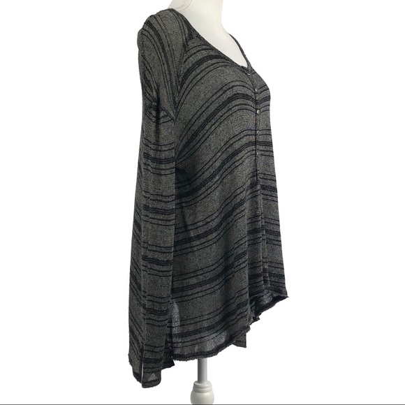 *SOLD* FREE PEOPLE | We the Free Striped Henley - Picture 3 of 6